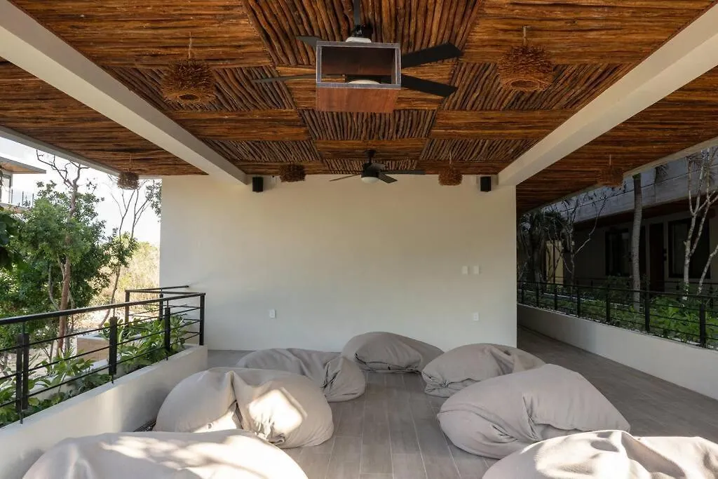 New 2 Bed Bath - Tulum 아파트 0*,  멕시코